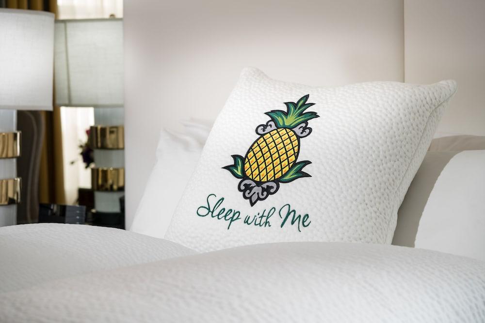 Staypineapple, Hotel Rose, Downtown Portland Bagian luar foto