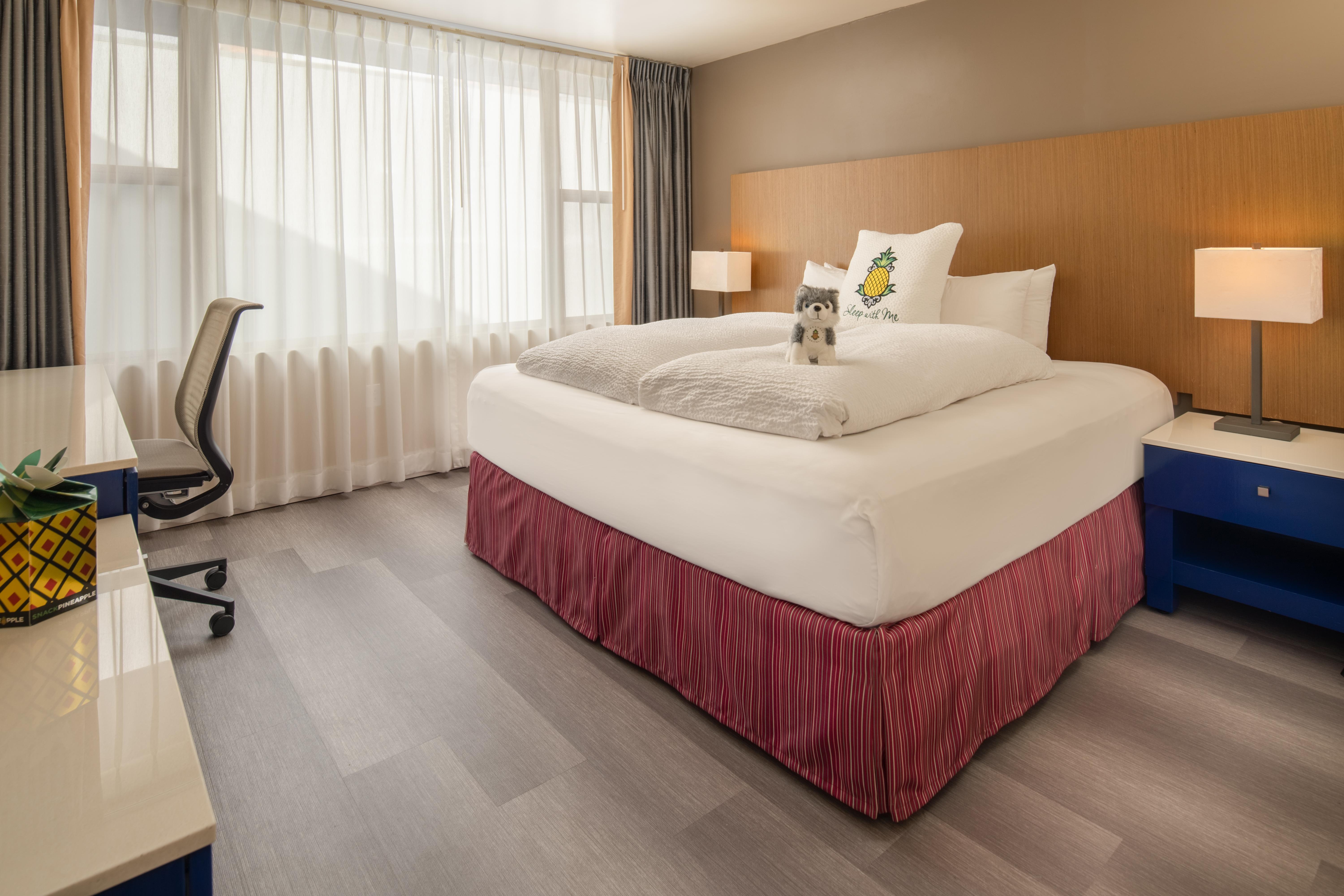 Staypineapple, Hotel Rose, Downtown Portland Bagian luar foto