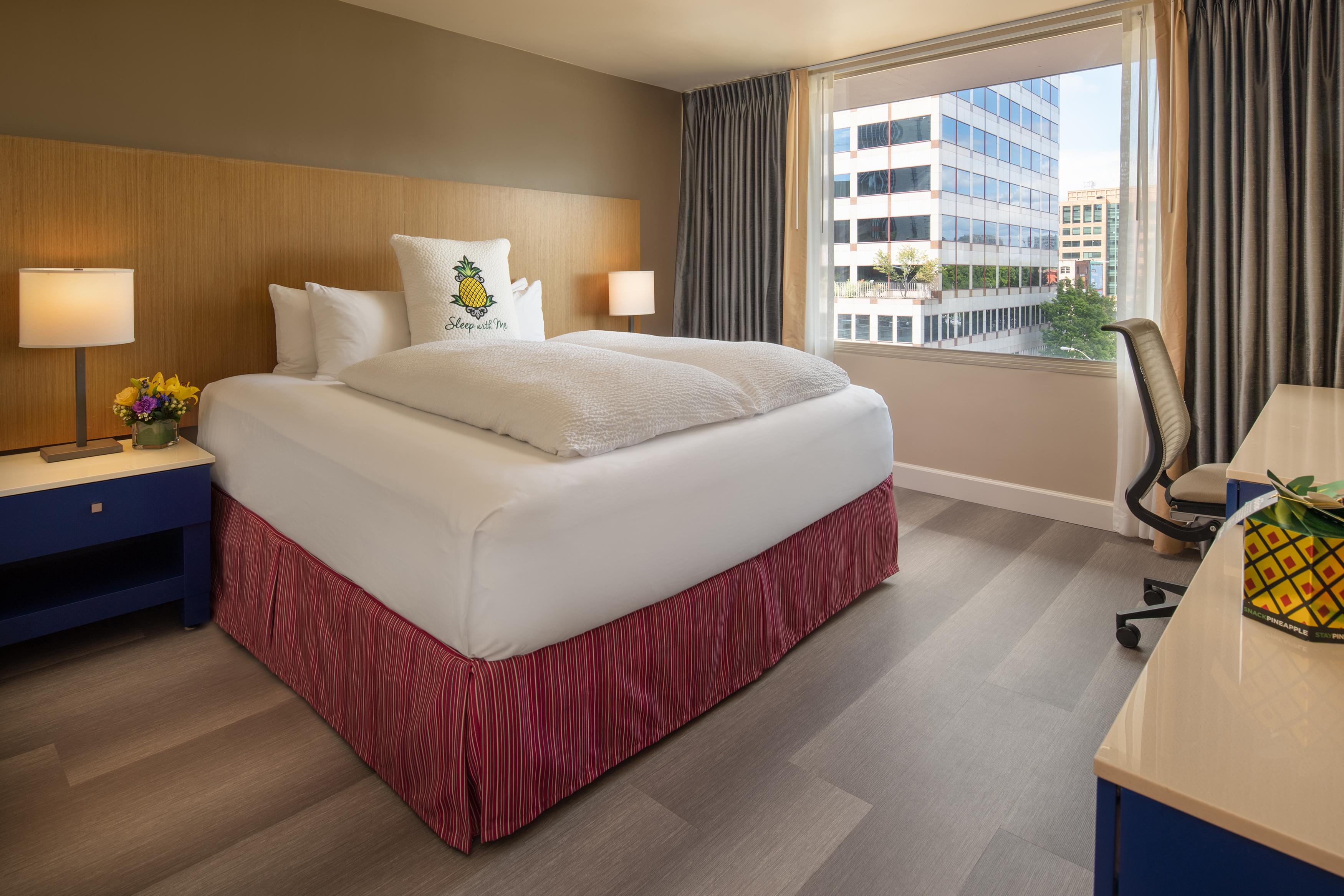 Staypineapple, Hotel Rose, Downtown Portland Bagian luar foto
