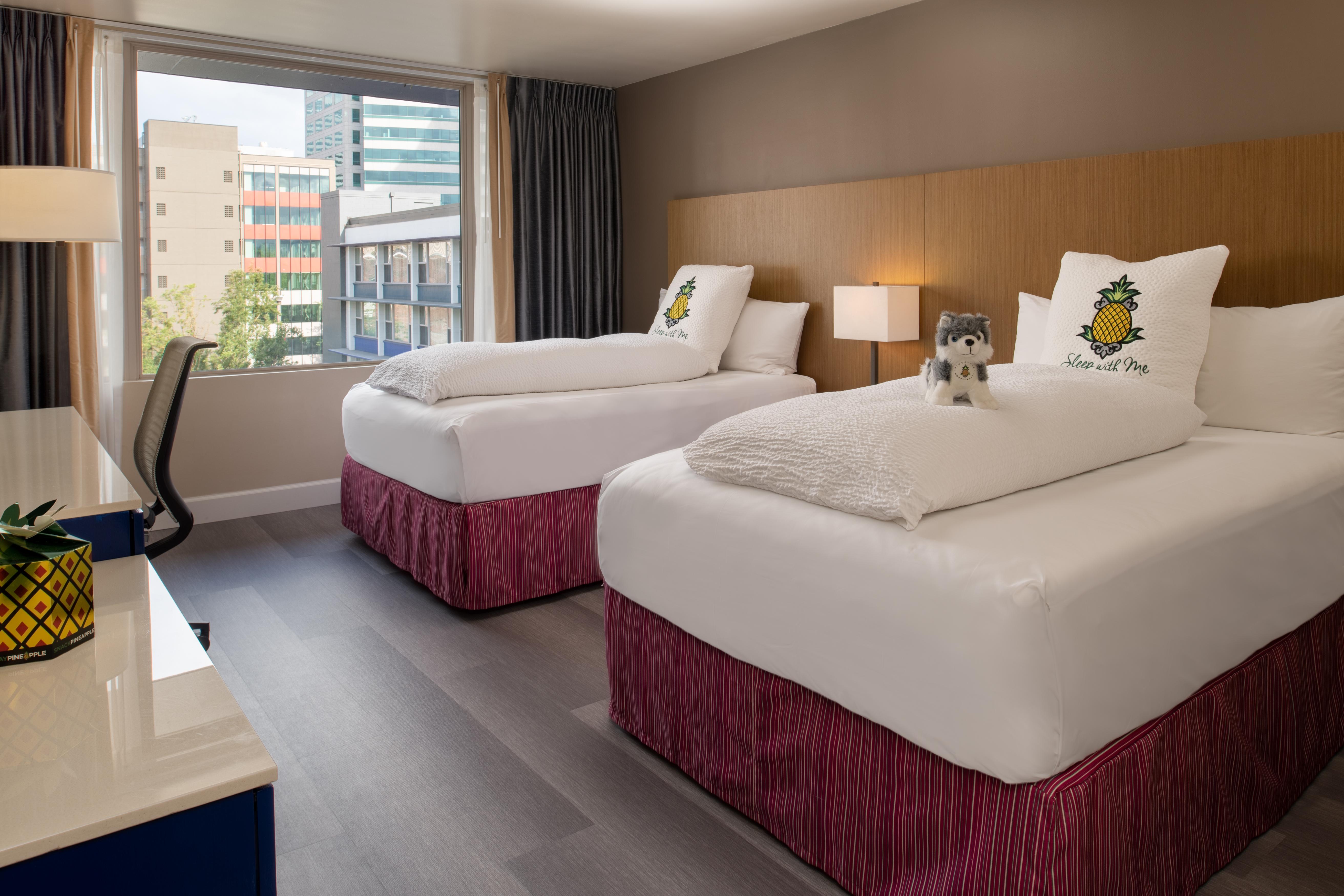 Staypineapple, Hotel Rose, Downtown Portland Bagian luar foto