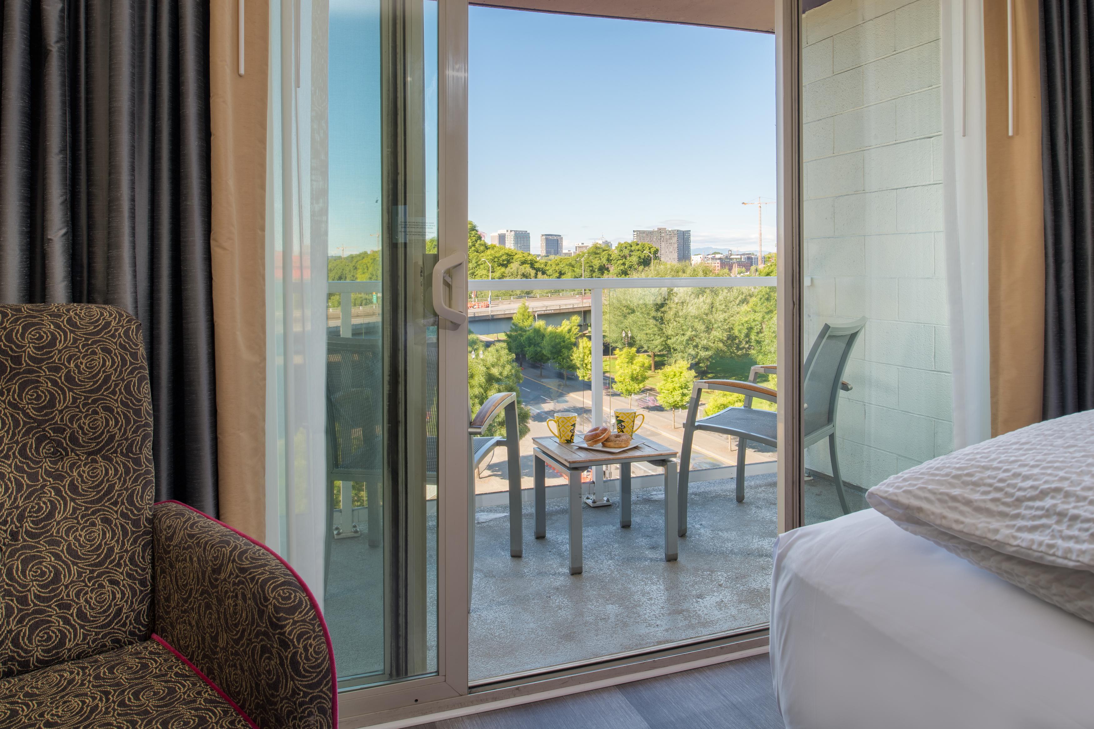 Staypineapple, Hotel Rose, Downtown Portland Bagian luar foto