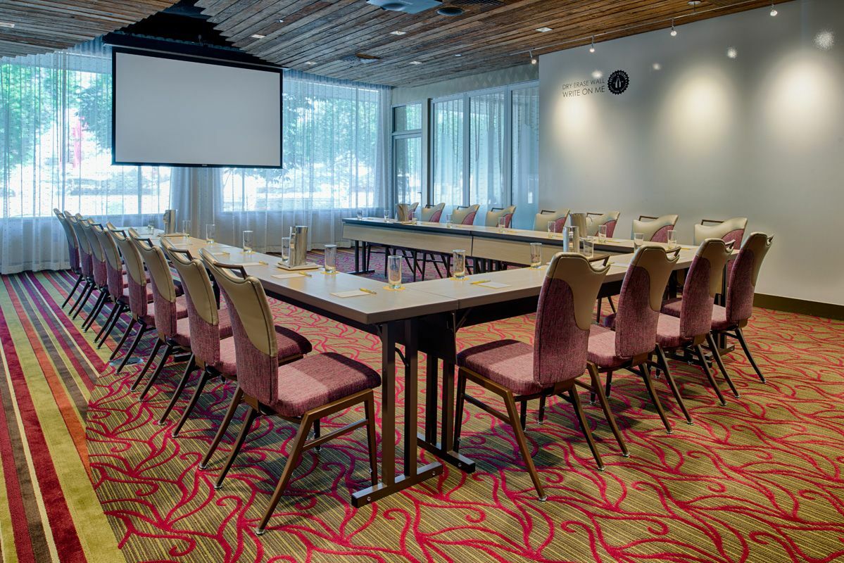 Staypineapple, Hotel Rose, Downtown Portland Bagian luar foto