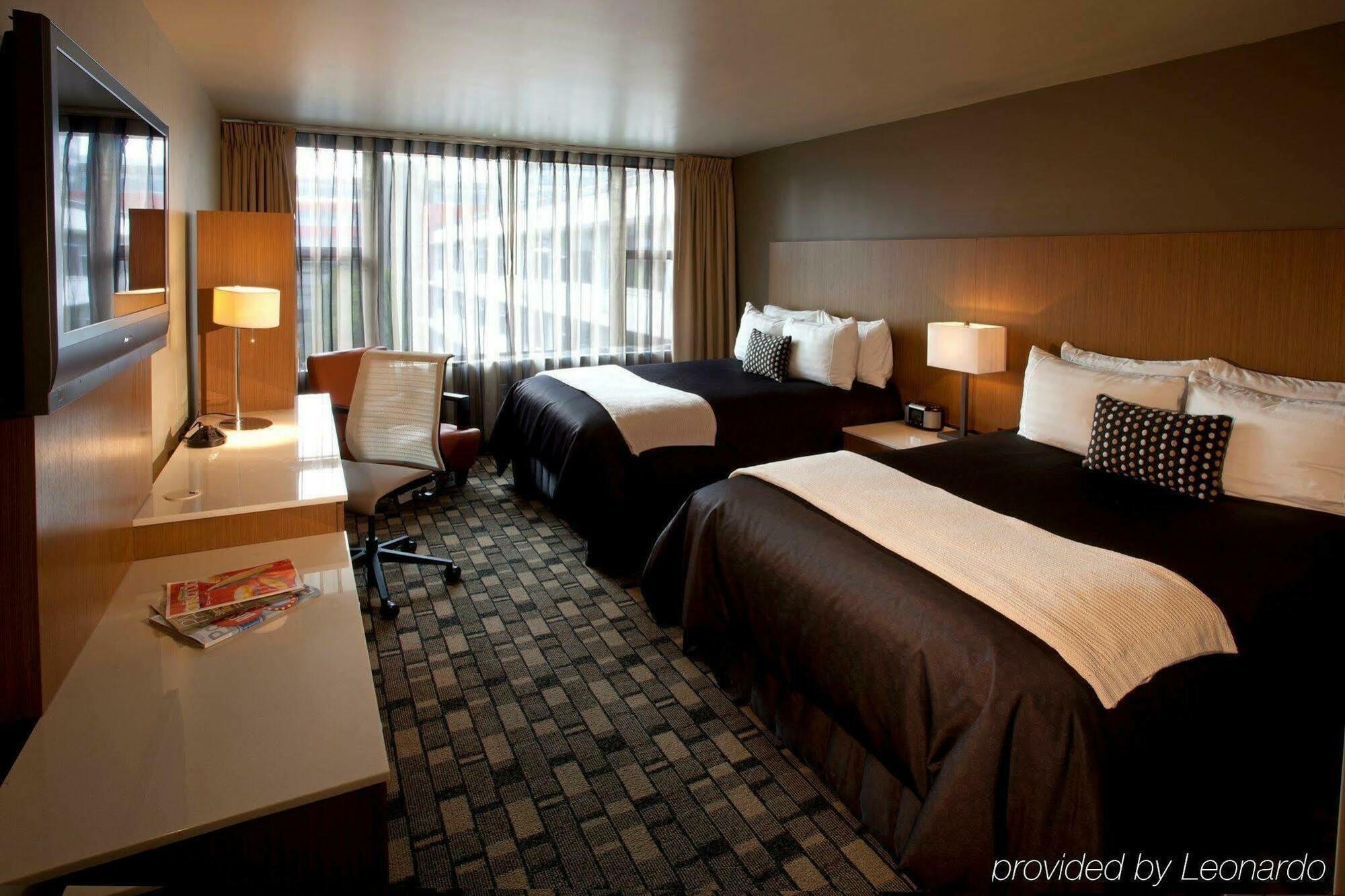Staypineapple, Hotel Rose, Downtown Portland Bagian luar foto